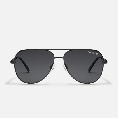 #color_black polarized