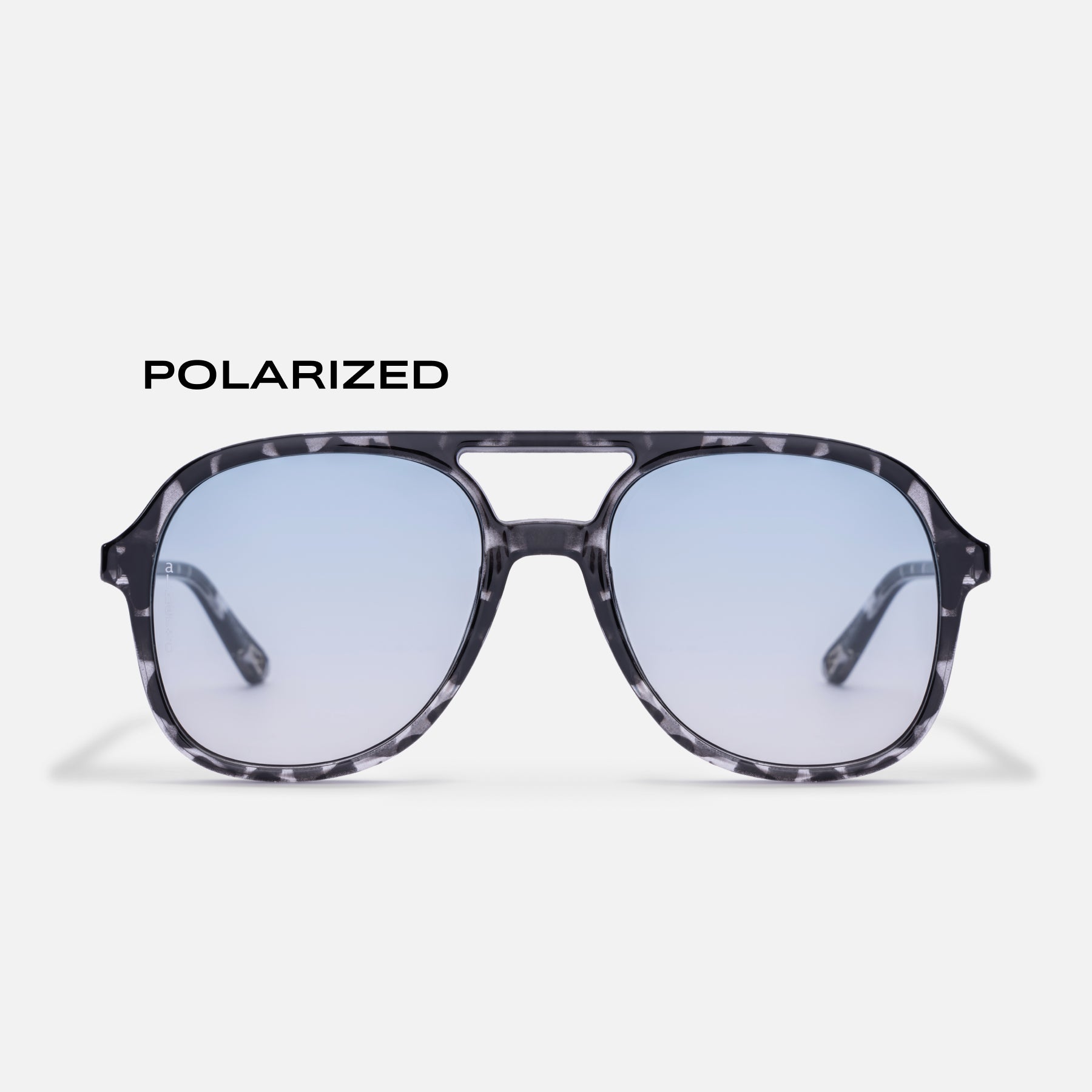 #color_tort blue fade