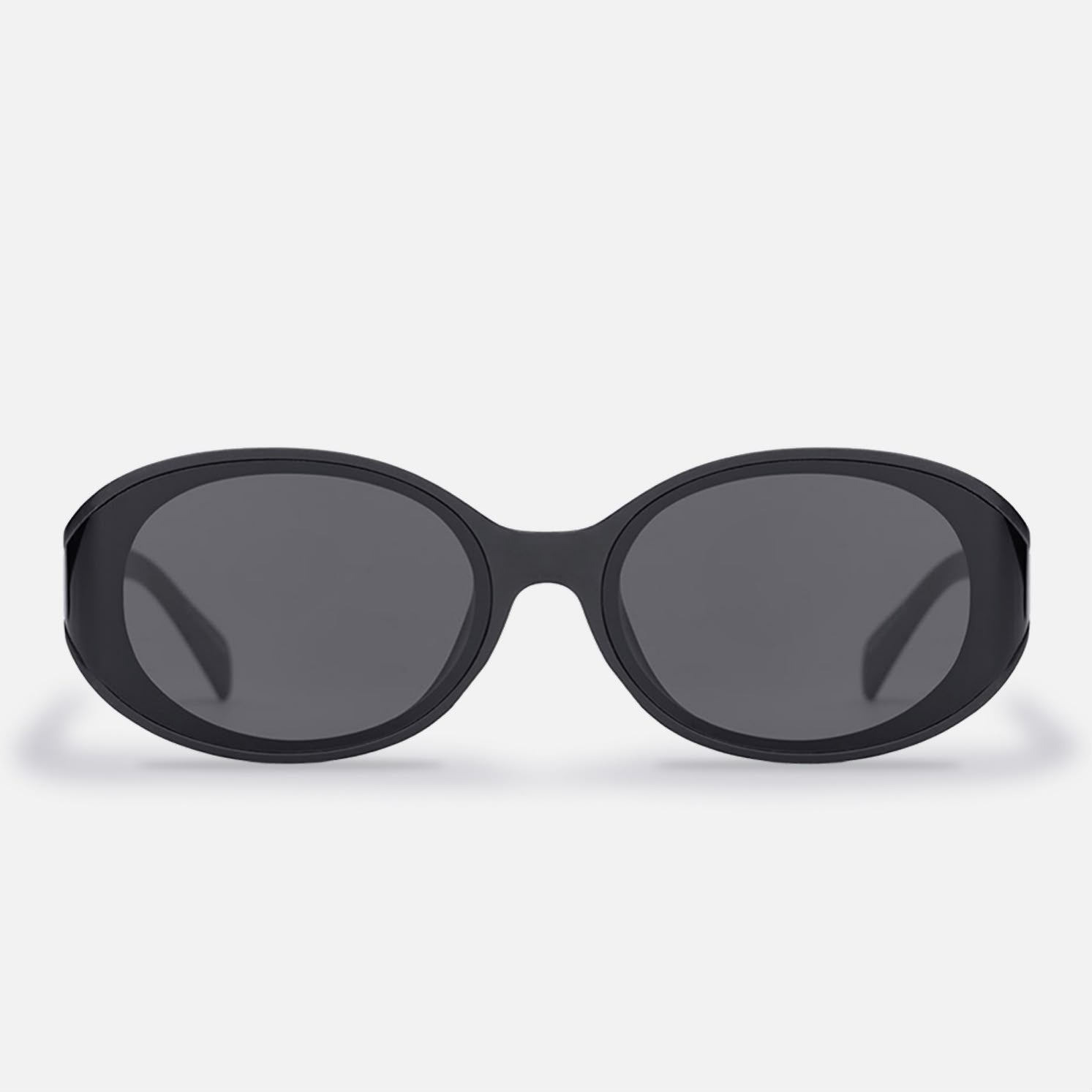#color_matte black